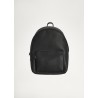 Mochila efecto piel abatanada