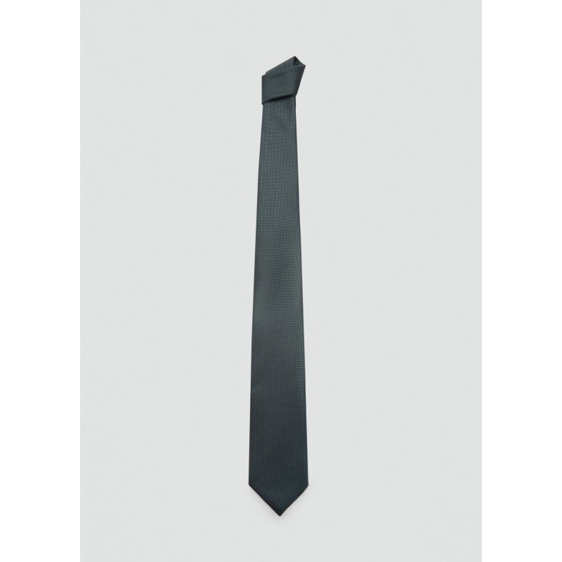 Corbata estructura anti-arrugas
