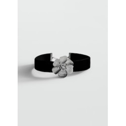 Collar choker flor cristales
